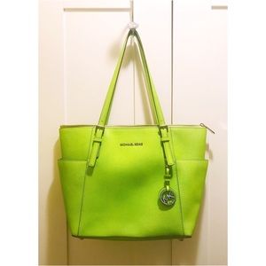 Michael Kors Jet Set Top-Zip Saffiano Leather Tote
